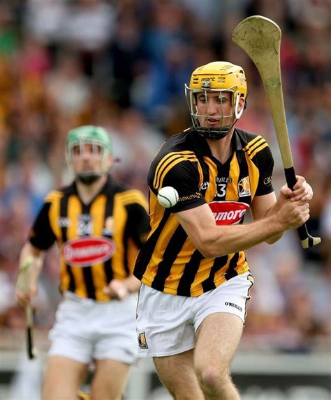 Kilkenny senior hurling team action shots - Google Search | Sport man, Sports, Football