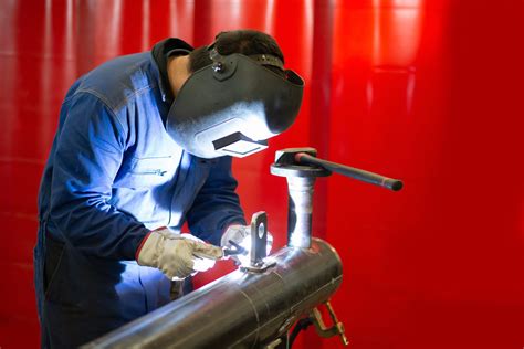 Welder Schools in Houston, TX – Trade Schools Near You