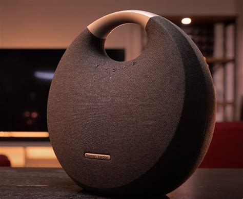 Harman Kardon Onyx Studio 5 Review - Tech Review Advisor