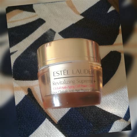 - Estee Lauder Revitalizing Supreme Review - Beauty Bulletin - Anti-Ageing Creams - Beauty Bulletin