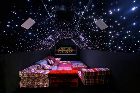 Decorate Your Bedroom with Beautiful Twinkle Lights