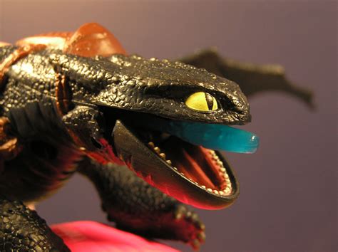 The Toy Museum: How to Train Your Dragon, Night Fury, Toothless toy