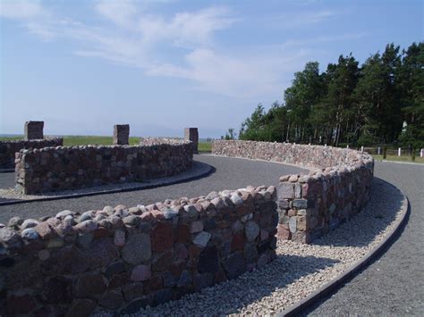 Liepāja Municipality, the Šķēde Dunes : Holocaust Memorial Places in Latvia