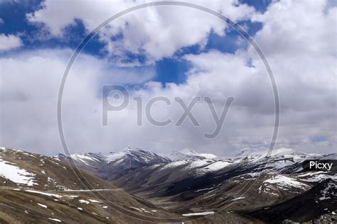 Image of Snow Capped Mountains, Leh to Manali Highway-JB115560-Picxy