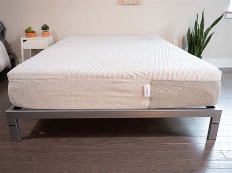 Casper Nova Hybrid Mattress Review (2020) - Best/Worst Qualities | Sleepopolis