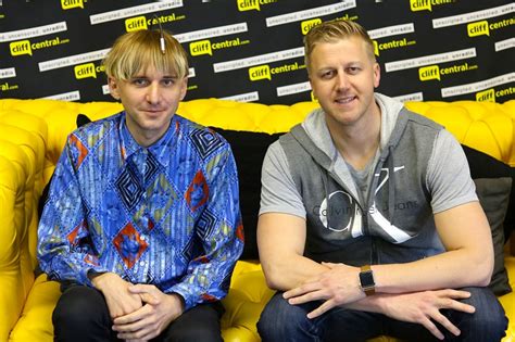 Neil Harbisson (Cyborg) - CliffCentral