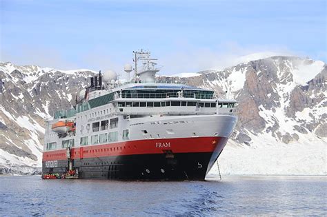 Hurtigruten Cruise Line Deals | Hurtigruten Cruise Tours | Liberty Travel