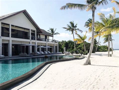 This Private Island In The Maldives Starts At $40,000 A Night, But Here ...