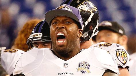 Cardinals sign Terrell Suggs to 1-year deal | Sporting News Canada