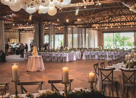 10 Gorgeous Wedding Venues In And Around Chicago