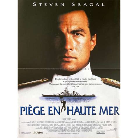 UNDER SIEGE French Movie Poster - 15x21 in. - 1992