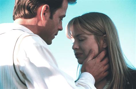 "Nurse Betty" movie still, 2000. L to R: Greg Kinnear, Renée Zellweger.