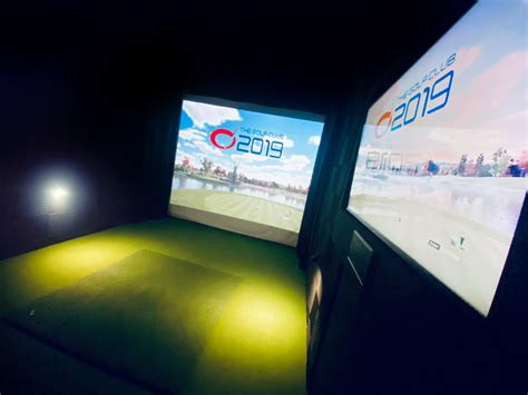 Virtual Golf Simulator Session - Play All-Year Round