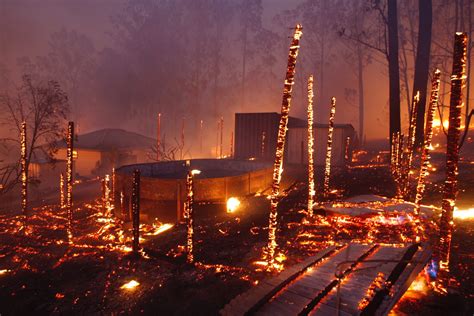 Photos show the devastating impact of eastern Australia's bushfires ...