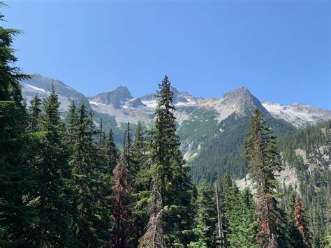 Rainbow Lake — Washington Trails Association