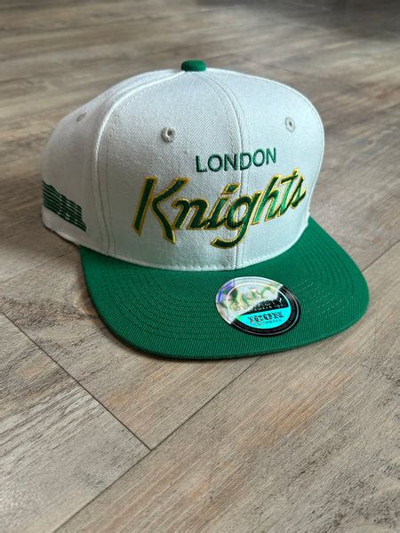 Snapback Script Logo Dynasty Flat Brim – London Knights Armoury