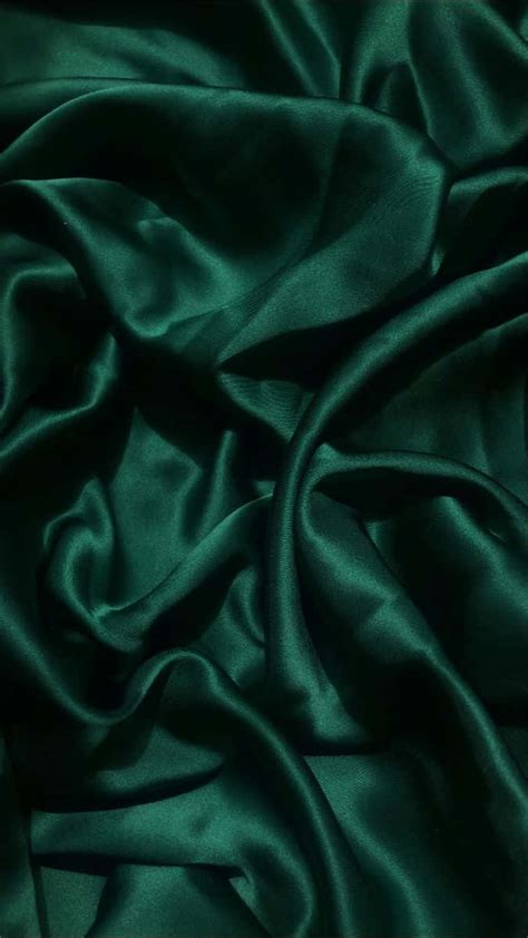 Download Captivating Emerald Green Background Wallpaper | Wallpapers.com