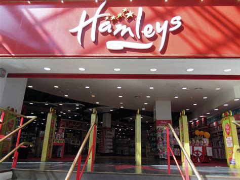 Martin Brookes Oakham: Hamleys Glasgow Scotland UK