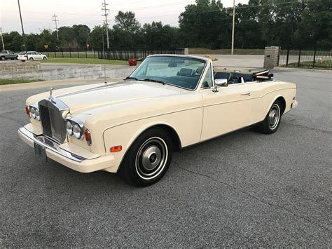 1985 Rolls-Royce Corniche Convertible | TRISSL SPORTS CARS - Classic Porsche Specialists