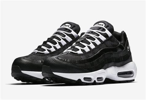 Nike Air Max 95 Black White 307960-016 - Sneaker Bar Detroit