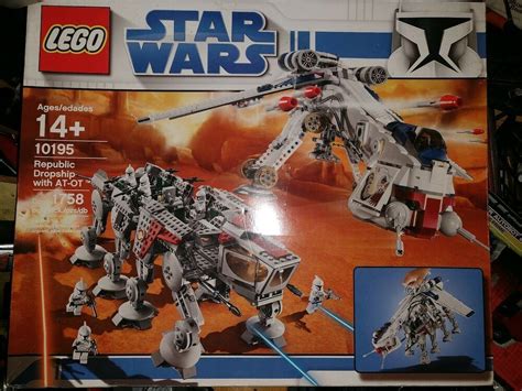 LEGO Star Wars Republic Dropship with AT-OT Walker 10195 | Lego star ...