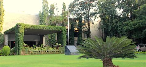 IIM Bangalore Images and Videos (High Resolution Pictures & Videos)