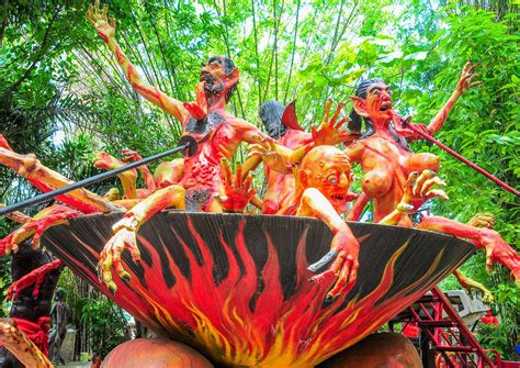 Wat Mae Kaet Noi is the scariest Temple in Thailand