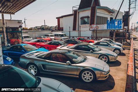 Feast Your Eyes on Japan’s Used Car Dealerships - Speedhunters