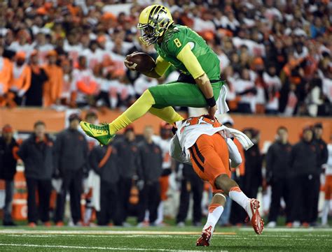 Oregon vs. Oregon State Rivalry, The 'Civil War,' Being Renamed - The Spun