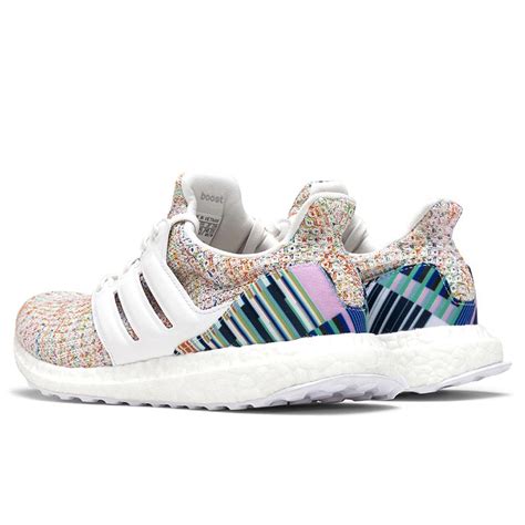 Women's Adidas Ultraboost 4.0 - White/White/Green | Feature