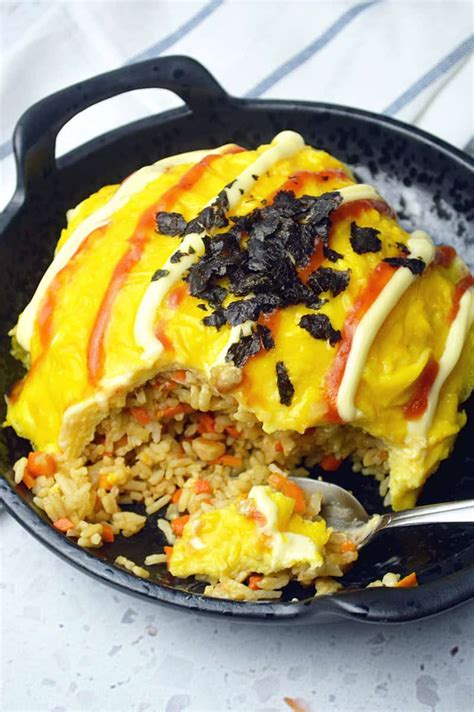 Omurice - Jaja Bakes - jajabakes.com