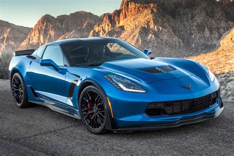 2018 Chevrolet Corvette Z06 Coupe Review, Trims, Specs and Price | CarBuzz