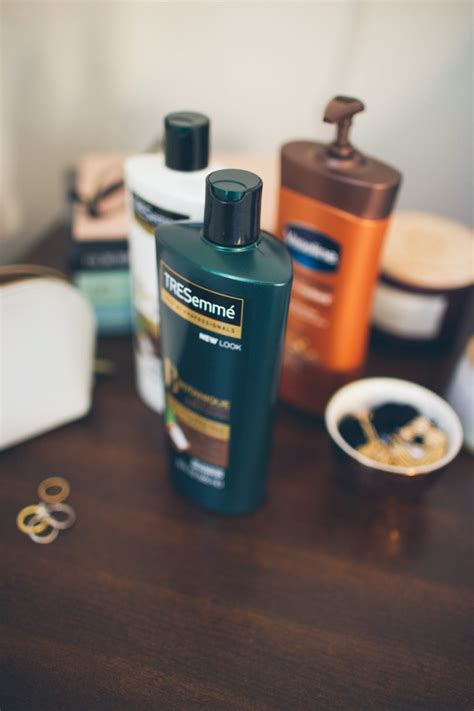 5 Benefits of Coconut Shampoo & Conditioner | Lows to Luxe