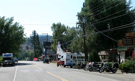 Markleeville, CA : Main Drag... photo, picture, image (California) at city-data.com