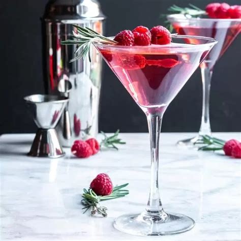 Raspberry Martini Recipe | Home. Made. Interest.