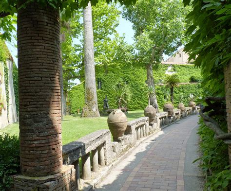 Villa Cimbrone Garden