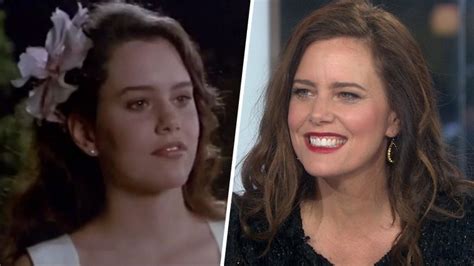 Ione Skye reflects on iconic 'Say Anything' boombox scene with John Cusack