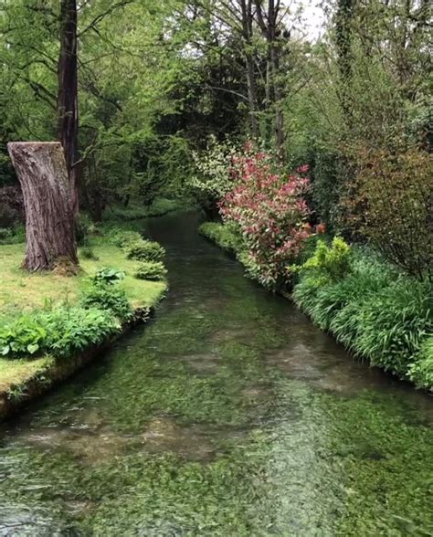 Content in a Cottage: Amazing Chalk Stream in England