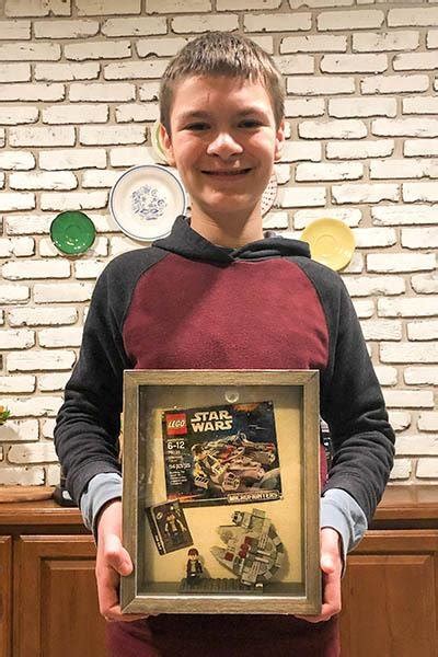 Boy, 12, breaks Guinness record with 'Star Wars' Lego set - UPI.com