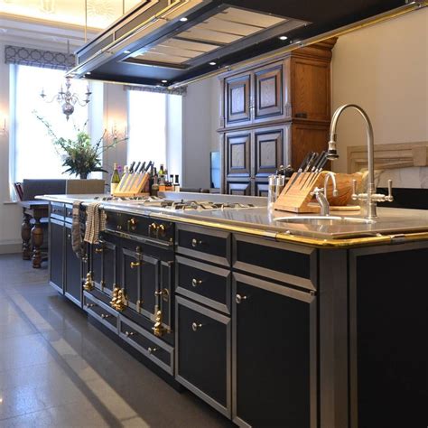Halstock Cabinet Makers Ltd on Instagram: “A master kitchen for a master chef.” | Classy kitchen ...
