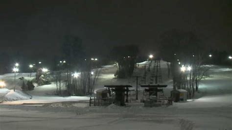 After recent snowstorms, NH ski resorts prepare for big weekend