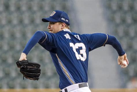 NC's Erick Fedde shows off perfect game against Doosan | The DONG-A ILBO