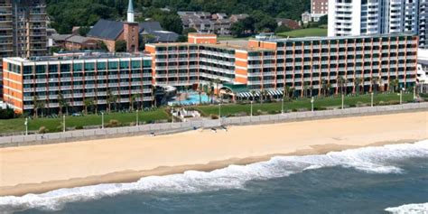 Beach Hotels in Virginia Beach | Top 4 Oceanfront Hotels & Resorts by IHG