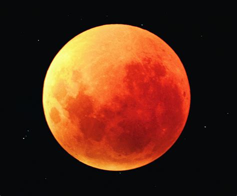 Observación eclipse total de luna 15-06-2011 – Asociación Astronómica ...