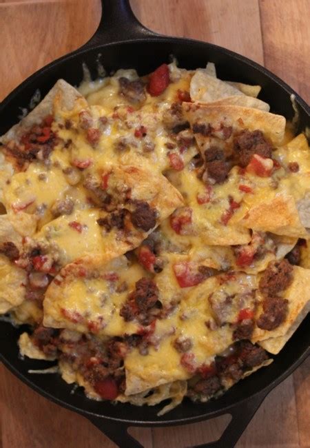 Chili Cheese Nachos- Quick and Easy Dinner