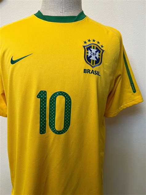 BRAZIL Men national soccer/football jersey size L - Gem