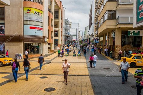 Importante calle comercial uno de los hitos de la ciudad Centro Comercial de Cielos Abiertos en ...