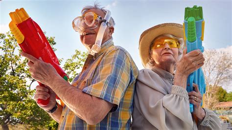 Aging gratefully: Will you be happier in old age? - Big Think