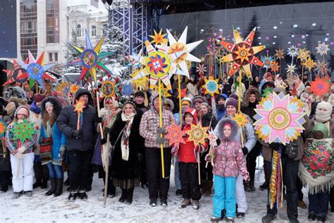 The Tradition of Singing Christmas Carols in Ukraine