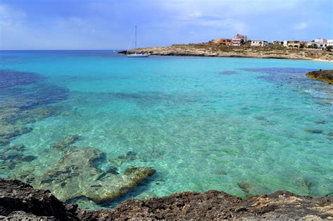 Lampedusa Island Beach - Trovaspiagge